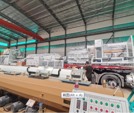 雙螺桿異型中空壁設備發貨河南