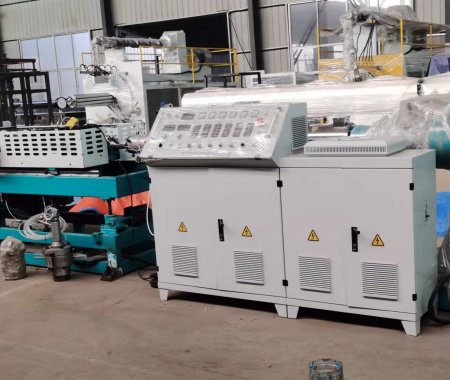 異型波紋管生產(chǎn)設(shè)備即將完成